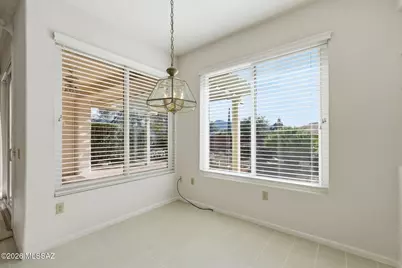 846 E Royal Ridge Drive, Oro Valley, AZ 85755 - Photo 9