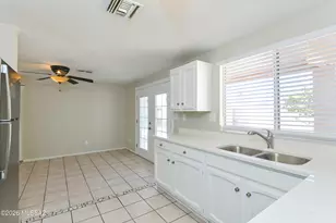 2550 W Vereda Amarillo, Tucson, AZ 85746 - Photo 7