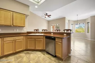 13401 N Rancho Vistoso Blvd, Oro Valley, AZ 85755 - Photo 13