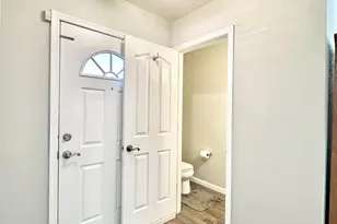 7049 S Dunnock Dr, Tucson, AZ 85756 - Photo 7