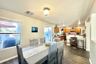 7049 S Dunnock Dr, Tucson, AZ 85756 - Photo 9