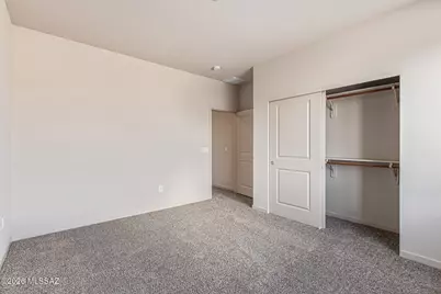 8821 N Sherry Cervi Way, Tucson, AZ 85743 - Photo 35