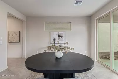 8821 N Sherry Cervi Way, Tucson, AZ 85743 - Photo 21