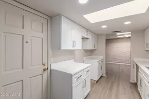 5701 E Glenn St, Tucson, AZ 85712 - Photo 11