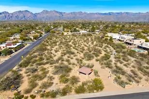 7577 E Truces Pl, Tucson, AZ 85715 - Photo 33