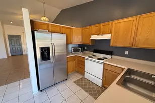 8628 S Desert Dove Dr, Tucson, AZ 85747 - Photo 5