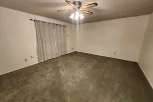 1833 S Oak Park Dr, Tucson, AZ 85710 - Photo 21