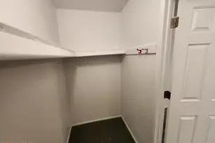 1833 S Oak Park Dr, Tucson, AZ 85710 - Photo 33