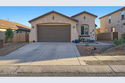 403 W Calle La Bolita, Sahuarita, AZ 85629 - Photo 1