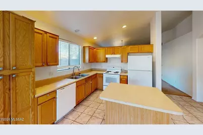 932 W Brave River Place, Tucson, AZ 85704 - Photo 5