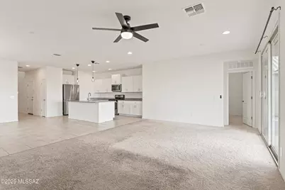 10704 W Embrey Drive, Marana, AZ 85653 - Photo 15