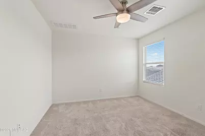 10704 W Embrey Drive, Marana, AZ 85653 - Photo 29