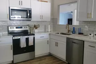 7028 N Starview Dr, Tucson, AZ 85741 - Photo 7