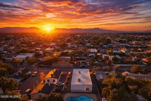 2720 N Hopi Pl, Tucson, AZ 85705 - Photo 11