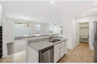 562 W Paseo Celestial, Sahuarita, AZ 85629 - Photo 13