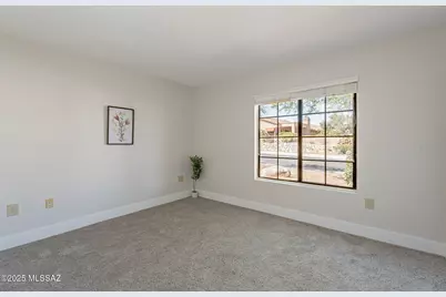 14561 N Line Post Lane, Oro Valley, AZ 85755 - Photo 13