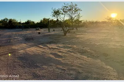 13625 E Crazy Horse Trail, Vail, AZ 85641 - Photo 11