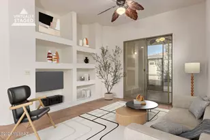 335 E Calle Nacrita, Green Valley, AZ 85614 - Photo 7