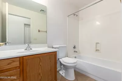 335 E Calle Nacrita, Green Valley, AZ 85614 - Photo 17