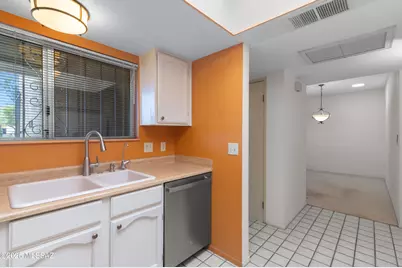 6339 N Orange Tree Drive, Tucson, AZ 85704 - Photo 17