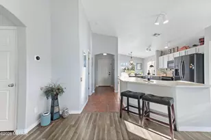 122 S Laurelton Way, Tucson, AZ 85748 - Photo 9