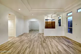 345 W Continental Vista Pl, Green Valley, AZ 85614 - Photo 13