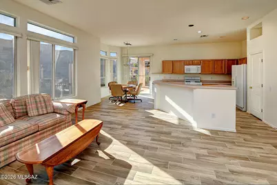 345 W Continental Vista Place, Green Valley, AZ 85614 - Photo 7