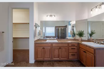 12584 N Sunrise Shadow Drive, Marana, AZ 85658 - Photo 23