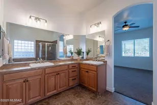 12584 N Sunrise Shadow Dr, Marana, AZ 85658 - Photo 5