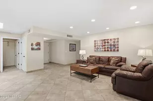 7502 E Rio Vista Cir, Tucson, AZ 85715 - Photo 11