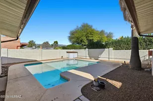 7502 E Rio Vista Cir, Tucson, AZ 85715 - Photo 7