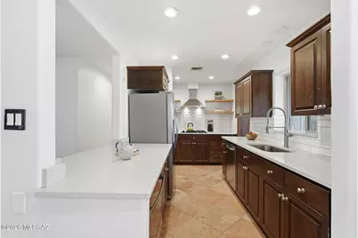 2259 E Spring Street, Tucson, AZ 85719 - Photo 3