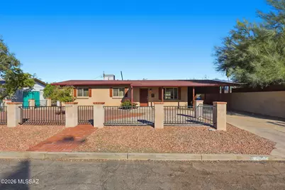 2259 E Spring Street, Tucson, AZ 85719 - Photo 1