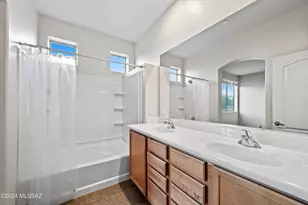 2442 E Emerald Moon Dr, Tucson, AZ 85718 - Photo 17