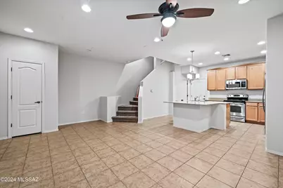 2442 E Emerald Moon Drive, Tucson, AZ 85718 - Photo 7