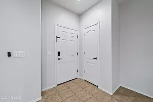 2442 E Emerald Moon Dr, Tucson, AZ 85718 - Photo 5