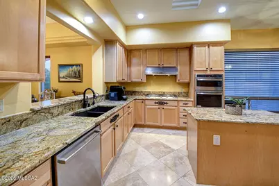 6286 N Ventana View Place, Tucson, AZ 85750 - Photo 17