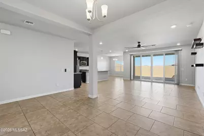 554 W Grantham Street, Vail, AZ 85641 - Photo 3