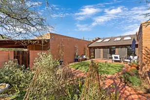 8028 E Maguey Dr, Tucson, AZ 85750 - Photo 35