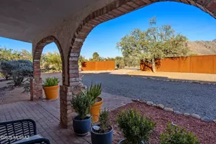 1005 W Emerine Dr, Tucson, AZ 85704 - Photo 27