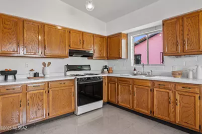 1136 S 7th Avenue, Tucson, AZ 85701 - Photo 7