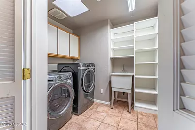 682 E Armor Springs Place, Green Valley, AZ 85614 - Photo 37