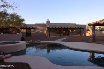 1231 W Newton Drive, Tucson, AZ 85704 - Photo 1