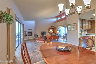 9825 N Calle Loma Linda, Tucson, AZ 85737 - Photo 17