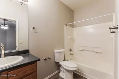 3478 W Sagebrush Hills Court, Tucson, AZ 85741 - Photo 15