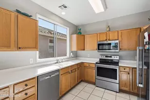 7708 W Wildflower Crest Way, Tucson, AZ 85743 - Photo 13