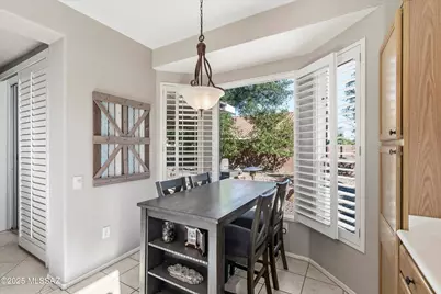 7708 W Wildflower Crest Way, Tucson, AZ 85743 - Photo 15