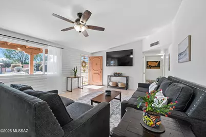 149 E El Limon, Green Valley, AZ 85614 - Photo 7