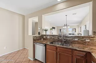 20926 E Founders Rd, Red Rock, AZ 85145 - Photo 9