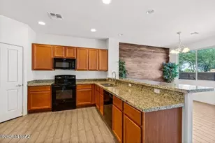 2850 N Silkie Pl, Tucson, AZ 85719 - Photo 11